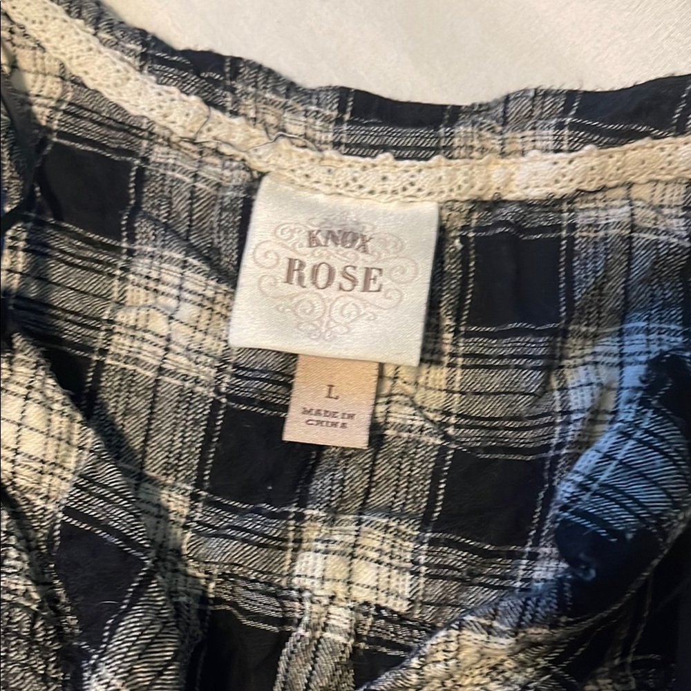Knox Rose black and Cream Checkered Top